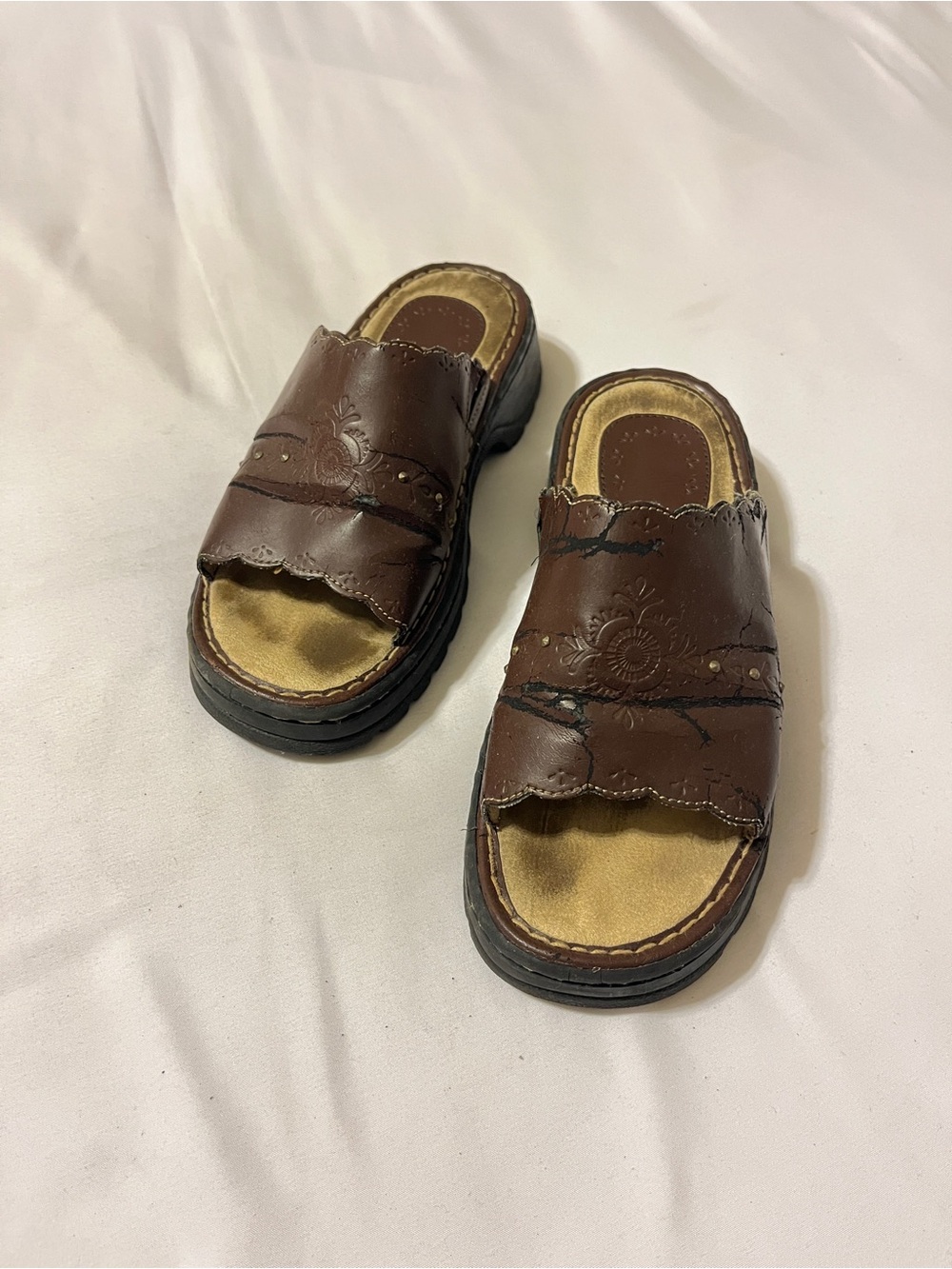 Sonoma Brown Embossed Floral Leather Slip On Platform Slide Sandals Mules